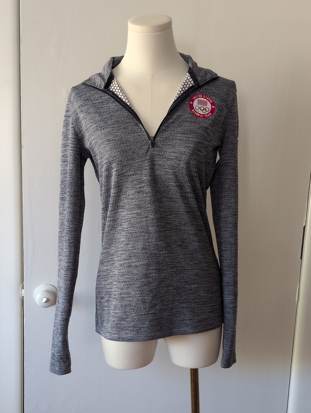 Nike Navy Heather Quarter-Zip Hooded Top with Olympic Team Patch - Size Small